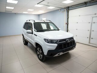 2024 Lada (ВАЗ) Niva Travel I, белый, 1199000 рублей, вид 4