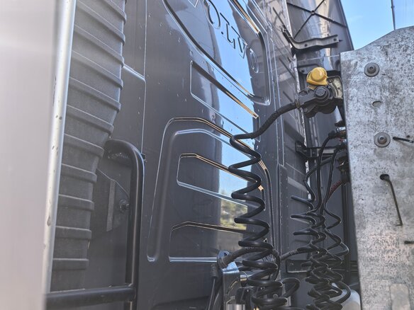 2014 Volvo FH, серый, 5200000 рублей - вид 7