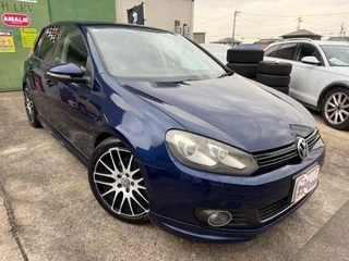 2011 Volkswagen Golf VI, синий, 990000 рублей, вид 2
