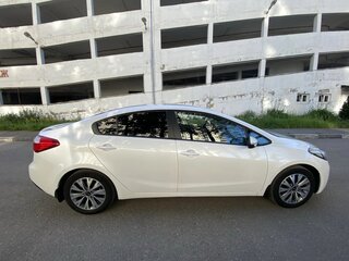 2014 Kia Cerato III, белый, 1350000 рублей, вид 3