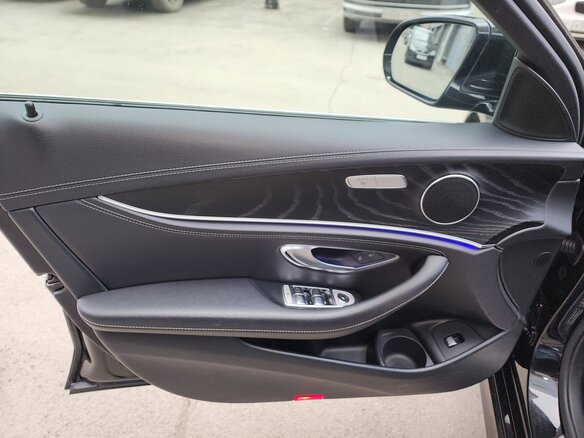 2021 Mercedes-Benz E-Класс 200 V (W213, S213, C238) Рестайлинг, чёрный, 5500000 рублей - вид 12