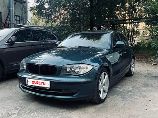 2010 BMW 1 серии 116d I (E81/E82/E87/E88) Рестайлинг, зелёный, 999999 рублей, вид 1