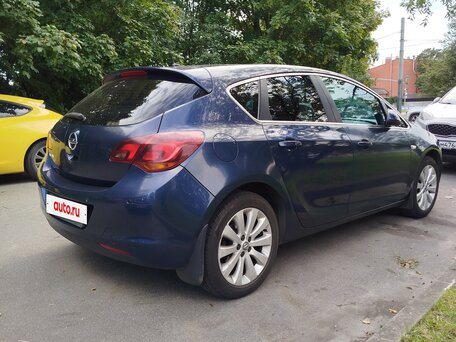 2010 Opel Astra J, синий, 780000 рублей, вид 4