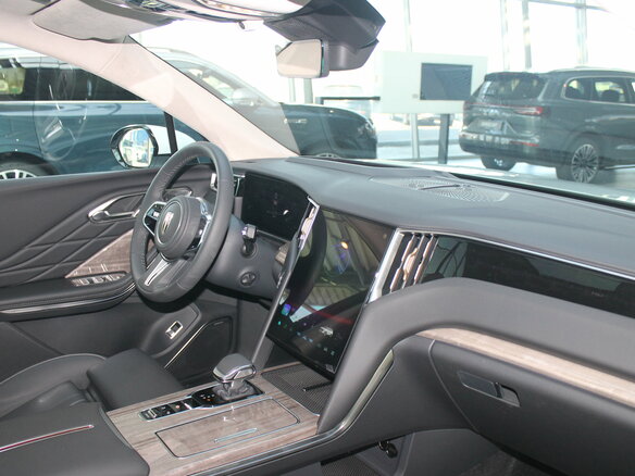 2025 Hongqi HS7 II, белый, 5200000 рублей - вид 8