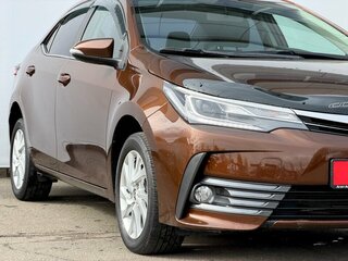 2017 Toyota Corolla XI (E160, E170, E180) Рестайлинг 1, коричневый, 1750000 рублей, вид 4