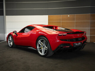 2024 Ferrari 296 GTS, красный, 40000000 рублей, вид 2
