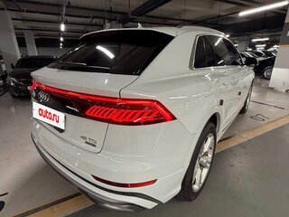 2021 Audi Q8 45 TDI I (4M), белый, 7050000 рублей, вид 4