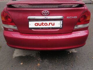 2003 Toyota Echo, красный, 330000 рублей, вид 3