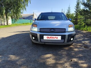 2007 Ford Fusion I Рестайлинг, серебристый, 290000 рублей, вид 4