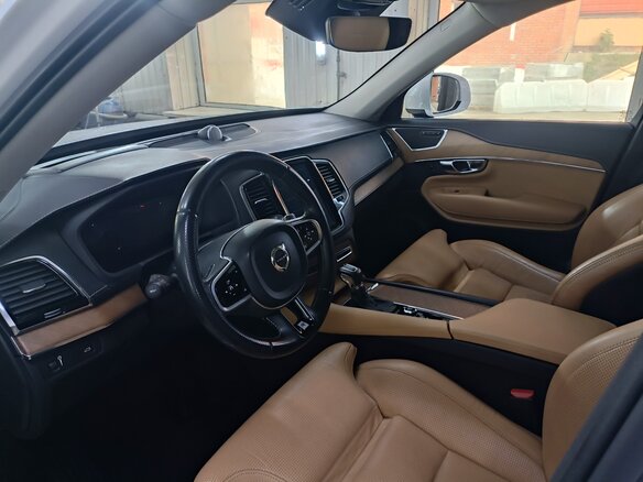 2022 Volvo XC90 II Рестайлинг 1, белый, 4850000 рублей - вид 18