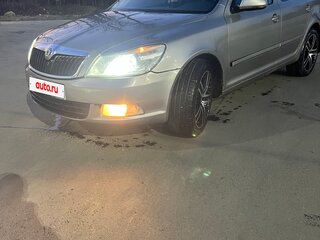 2010 Skoda Octavia II (A5) Рестайлинг, бежевый, 450000 рублей, вид 1
