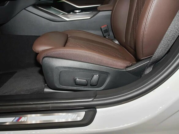 2025 BMW 3 серии 330i VII (G2x) Рестайлинг 2, серебристый, 5668000 рублей - вид 19