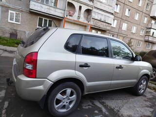 2008 Hyundai Tucson I, серебристый, 720000 рублей, вид 3