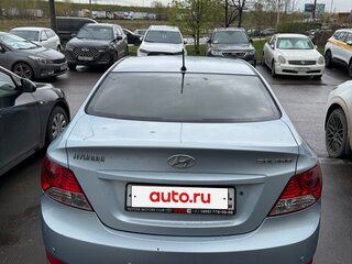2011 Hyundai Solaris I, серебристый, 650000 рублей, вид 5