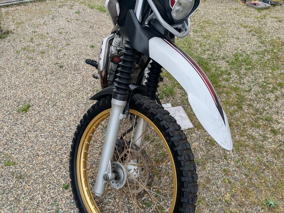2017 Yamaha XT250 Serow, красный, 345000 рублей - вид 2