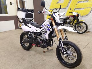 Suzuki DR-Z 400 SM