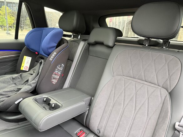 2025 Geely Monjaro (Xingyue L) I Рестайлинг (China Market), чёрный, 3749000 рублей - вид 29