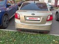 2009 Kia Rio II, бежевый, 260000 рублей - вид 4