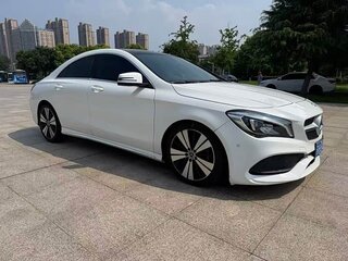 2016 Mercedes-Benz CLA 200 I (C117, X117) Рестайлинг, белый, 1836666 рублей, вид 1