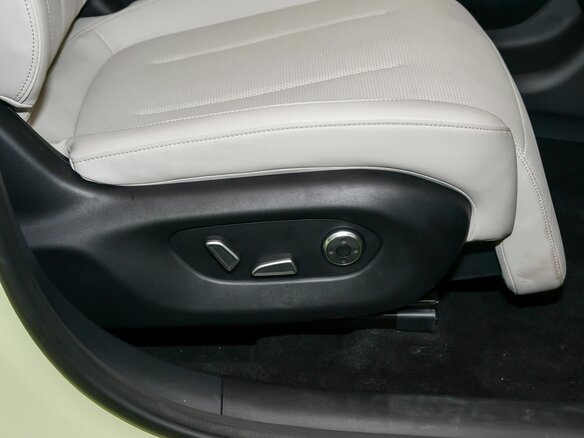 2026 Changan Qiyuan Q05 51.9 kWh II, белый, 2328000 рублей - вид 31