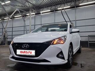 2022 Hyundai Solaris II Рестайлинг, белый, 2150000 рублей, вид 2