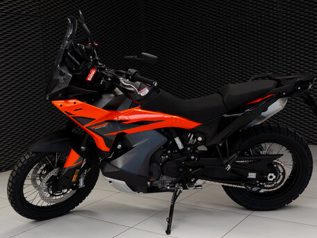 2026 KTM 790 Adventure, оранжевый, 1450000 рублей, вид 4