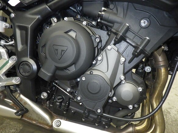 2025 Triumph Trident 660, чёрный, 999000 рублей - вид 7