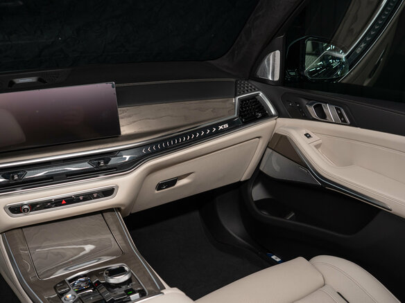 2026 BMW X5 40i IV (G05/G18) Рестайлинг, серый, 15990000 рублей - вид 17