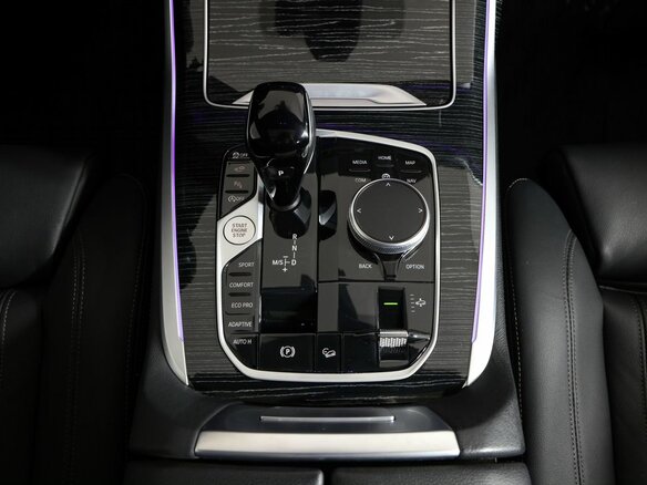 2022 BMW X7 30d I (G07), чёрный, 9900000 рублей - вид 25