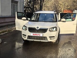 2014 Skoda Yeti I Рестайлинг, белый, 1240000 рублей, вид 3