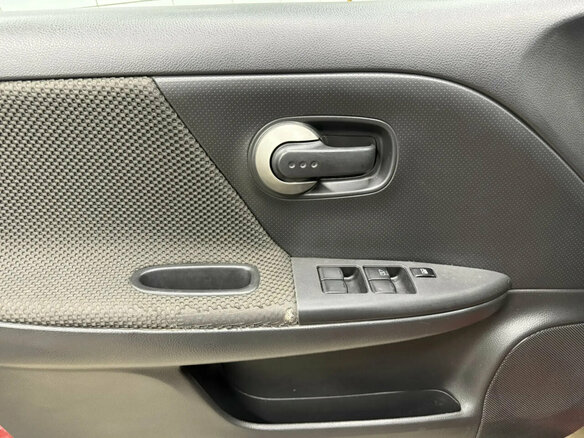 2008 Nissan Note I, красный, 498413 рублей - вид 5