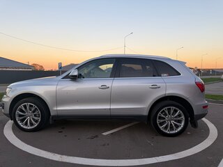 2010 Audi Q5 I (8R), серебристый, 1350000 рублей, вид 4