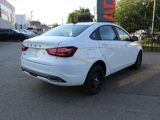 2026 Lada (ВАЗ) Vesta I Рестайлинг (NG), белый, 1735000 рублей, вид 3