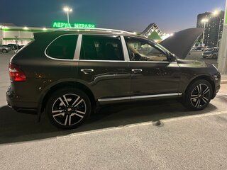 2009 Porsche Cayenne Diesel I Рестайлинг (957), коричневый, 1631000 рублей, вид 5