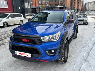 2017 Toyota Hilux VIII, синий, 3200000 рублей, вид 1