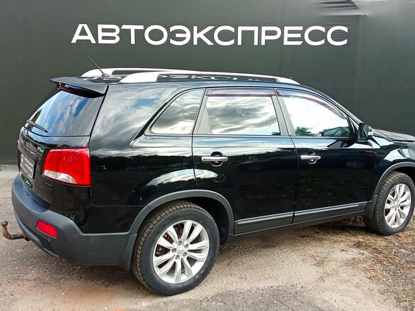 2009 Kia Sorento II, чёрный - вид 6