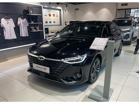 Chery Arrizo 8