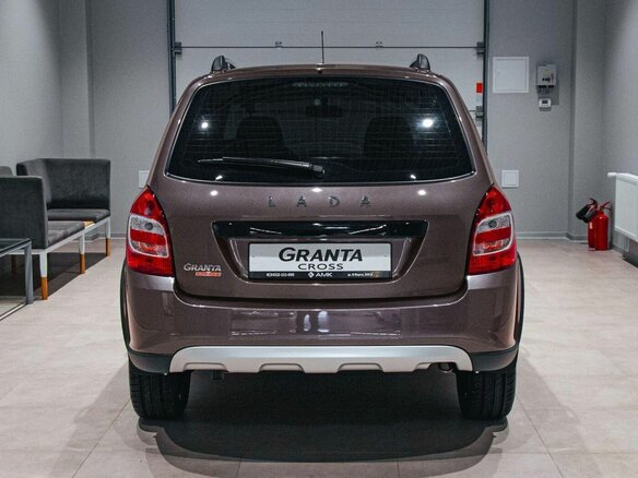 2026 Lada (ВАЗ) Granta Cross I Рестайлинг, коричневый - вид 4