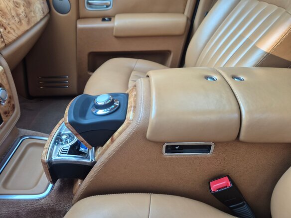 2005 Rolls-Royce Phantom Long VII, зелёный - вид 23