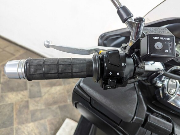 2014 Suzuki Burgman (SkyWave) 400, серый, 395000 рублей - вид 10