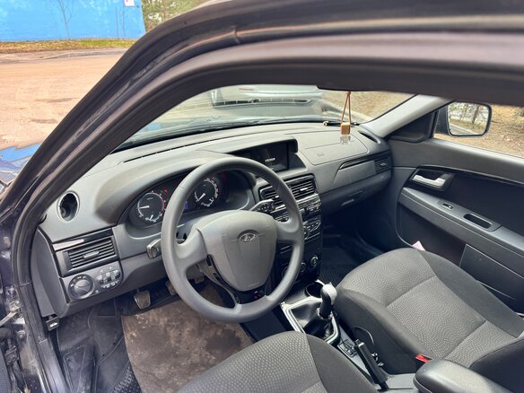 2015 Lada (ВАЗ) Priora I Рестайлинг, серебристый, 650000 рублей - вид 6