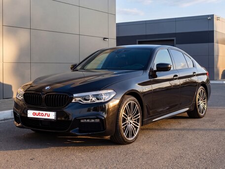 2019 BMW 5 серии 530d xDrive VII (G30/G31/G38), чёрный, 4550000 рублей, вид 1