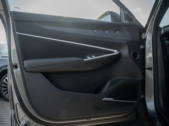 2025 Geely Cityray, серый, 2849990 рублей - вид 15