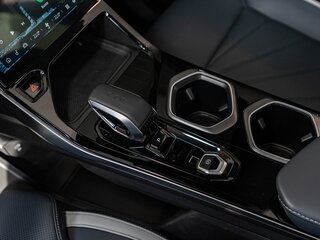 2026 Geely Atlas II, чёрный, 4119990 рублей, вид 3