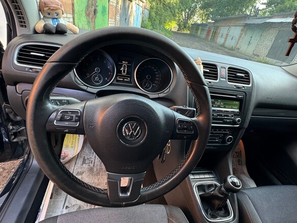 2011 Volkswagen Golf VI, синий, 850000 рублей - вид 19