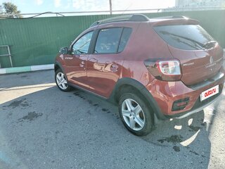 2016 Renault Sandero Stepway II, пурпурный, 1050000 рублей, вид 2