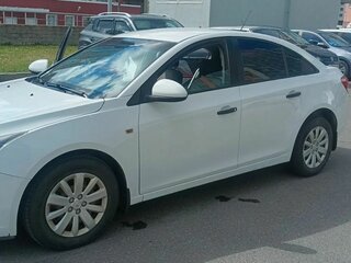 2012 Chevrolet Cruze I, белый, 670000 рублей, вид 2