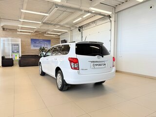 2011 Toyota Corolla Fielder X (E140, E150) Рестайлинг, белый, 1129000 рублей, вид 4