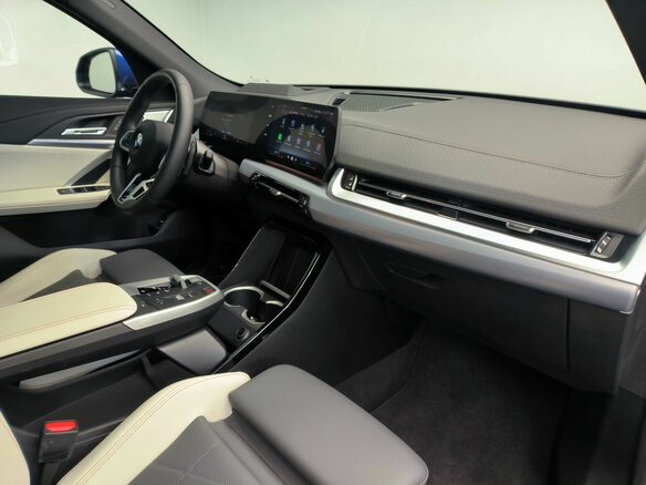 2025 BMW X2 xDrive25i II (U10), синий, 6960000 рублей - вид 9