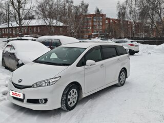 2013 Toyota Wish II Рестайлинг, белый, 1650000 рублей, вид 1